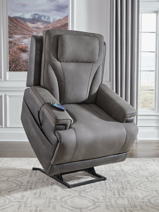 4Z-Peaceful Pause Power Lift Recliner