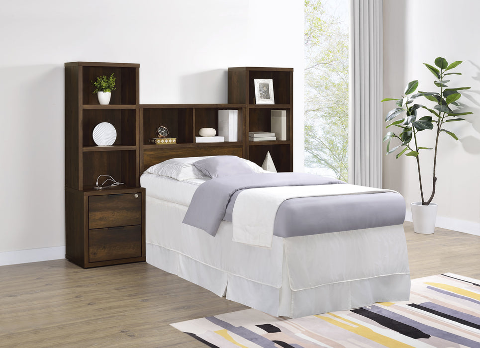 Westpark 5 Pc Twin & Full Bedroom Set Black, Brown & Natural