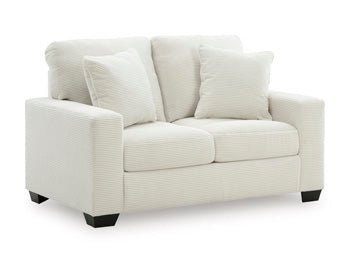 Greenbriar Loveseat