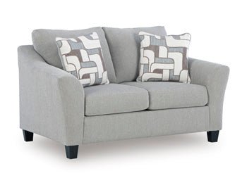 Willarae Loveseat