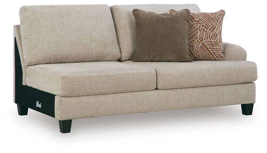 Steelwater Retreat Sectional with Chaise - Aras Mattress And Furniture(Las Vegas, NV)