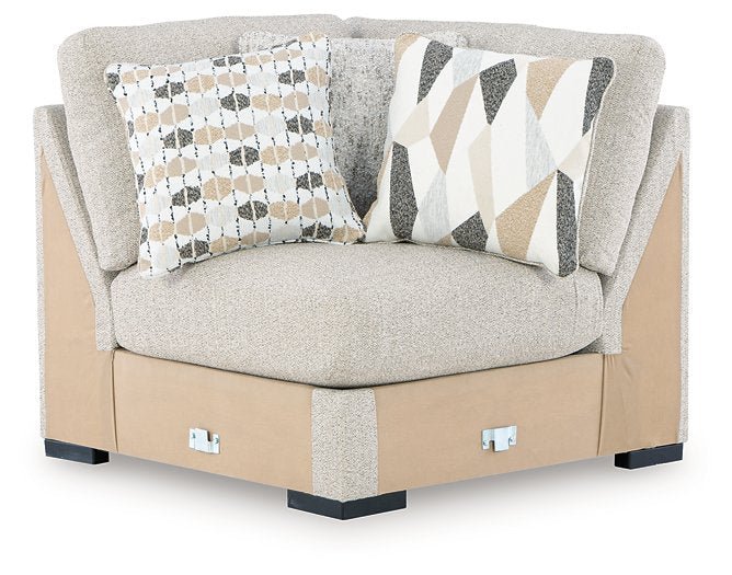 Laurelgrove Sectional with Chaise