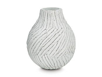 Shelvie Vase