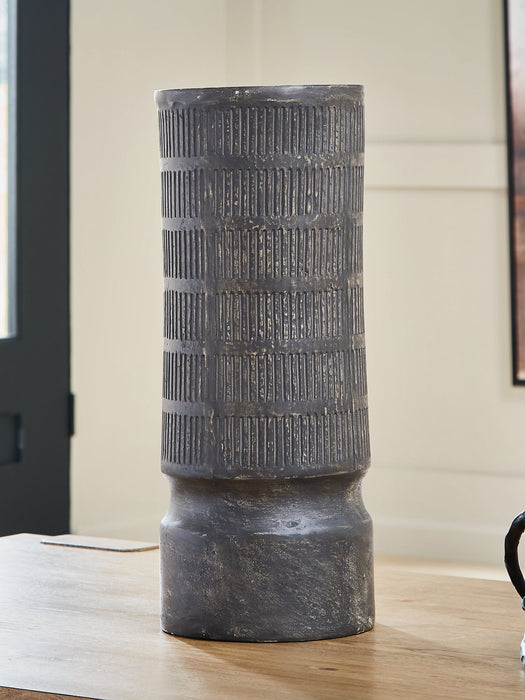 Beninworth Vase - Aras Mattress And Furniture(Las Vegas, NV)