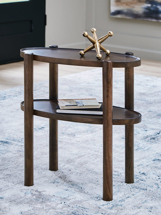 Wiattbury Accent Table - Aras Mattress And Furniture(Las Vegas, NV)