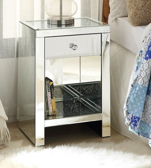 Noralie Mirrored & Faux Diamonds Accent Table - Aras Mattress And Furniture(Las Vegas, NV)