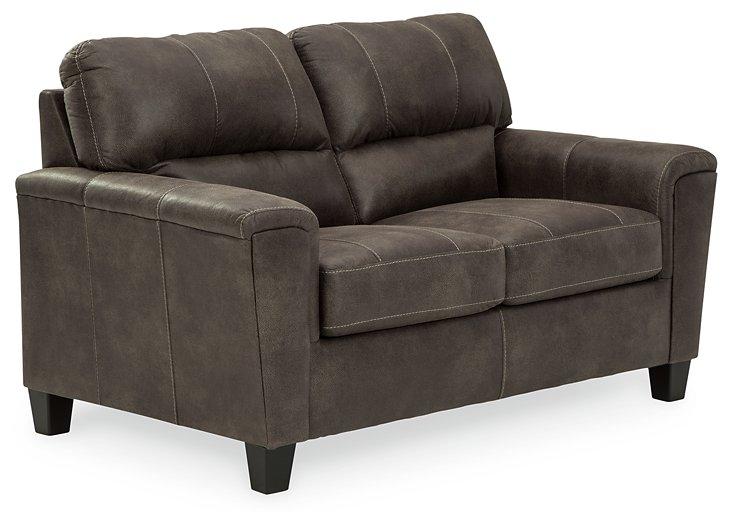 Navi Loveseat