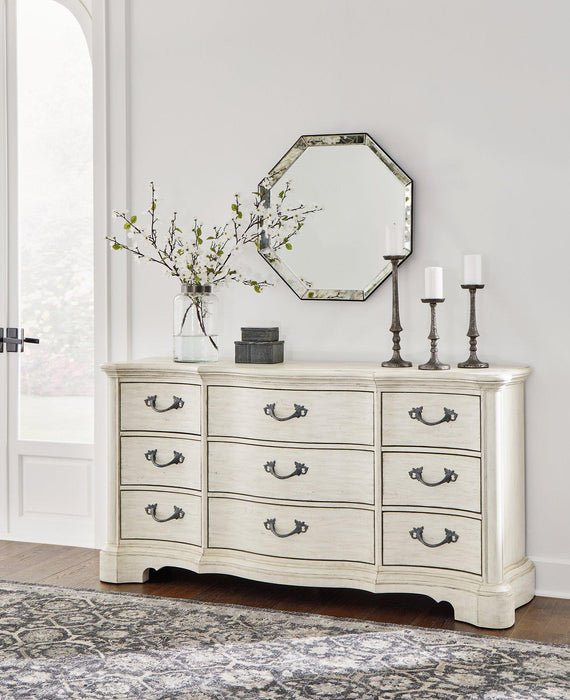 Arlendyne Dresser and Mirror - Aras Mattress And Furniture(Las Vegas, NV)