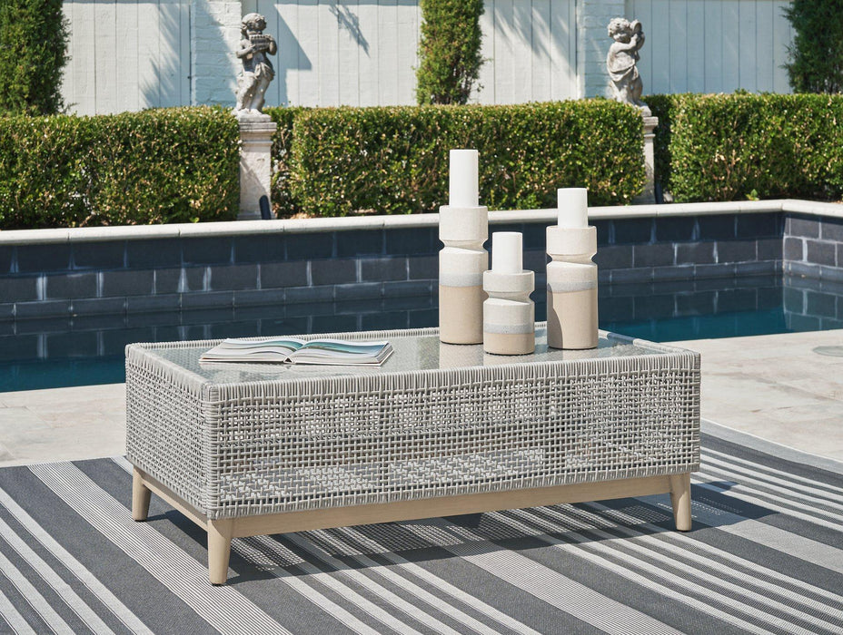 Seton Creek Outdoor Upholstery Set - Aras Mattress And Furniture(Las Vegas, NV)