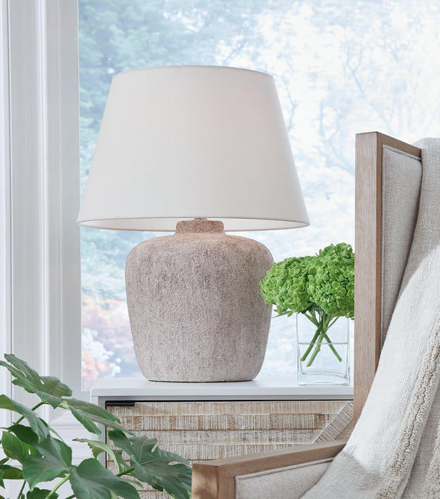 Danry Table Lamp - Aras Mattress And Furniture(Las Vegas, NV)
