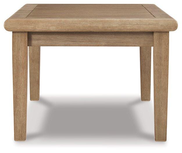 Gerianne Coffee Table - Aras Mattress And Furniture(Las Vegas, NV)