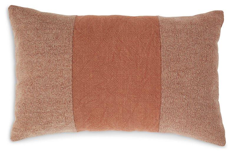 Dovinton Pillow (Set of 4) - Aras Mattress And Furniture(Las Vegas, NV)