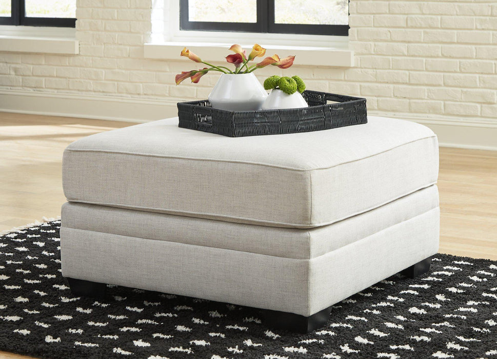 Huntsworth Living Room Set - Aras Mattress And Furniture(Las Vegas, NV)