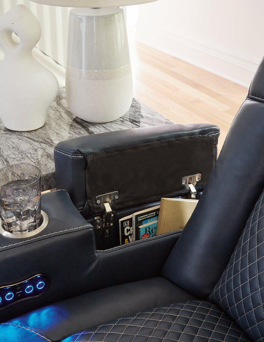 Fyne-Dyme Power Recliner - Aras Mattress And Furniture(Las Vegas, NV)