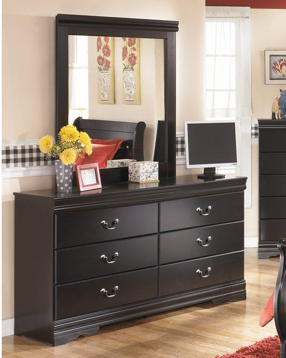 Huey Vineyard Dresser and Mirror - Aras Mattress And Furniture(Las Vegas, NV)