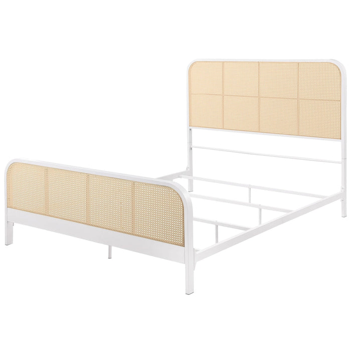 Lanewood Eastern King & Queen Bed Black & White