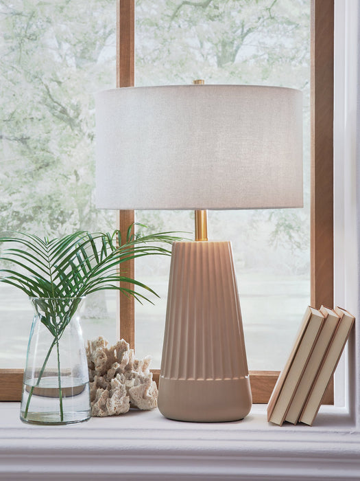 Dellner Table Lamp - Aras Mattress And Furniture(Las Vegas, NV)