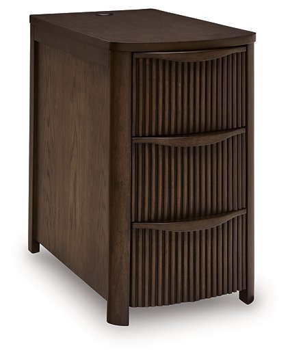 Camdill Chairside End Table - Aras Mattress And Furniture(Las Vegas, NV)