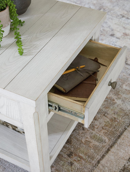 Robbinsdale End Table - Aras Mattress And Furniture(Las Vegas, NV)