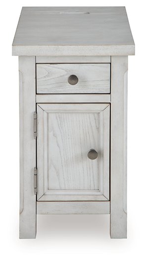 Robbinsdale Chairside End Table - Aras Mattress And Furniture(Las Vegas, NV)