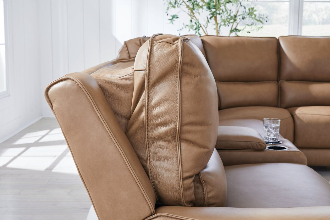 DeepWakes Power Reclining Sectional with Chaise