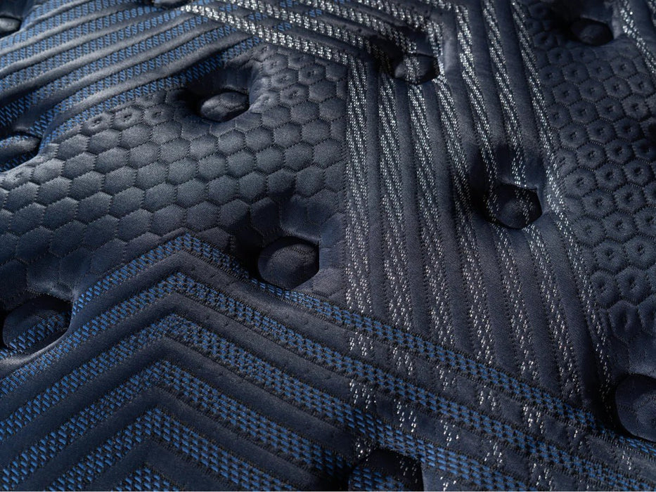 Aurora Luxe Cooling Cooling Comfort with Zoned Support